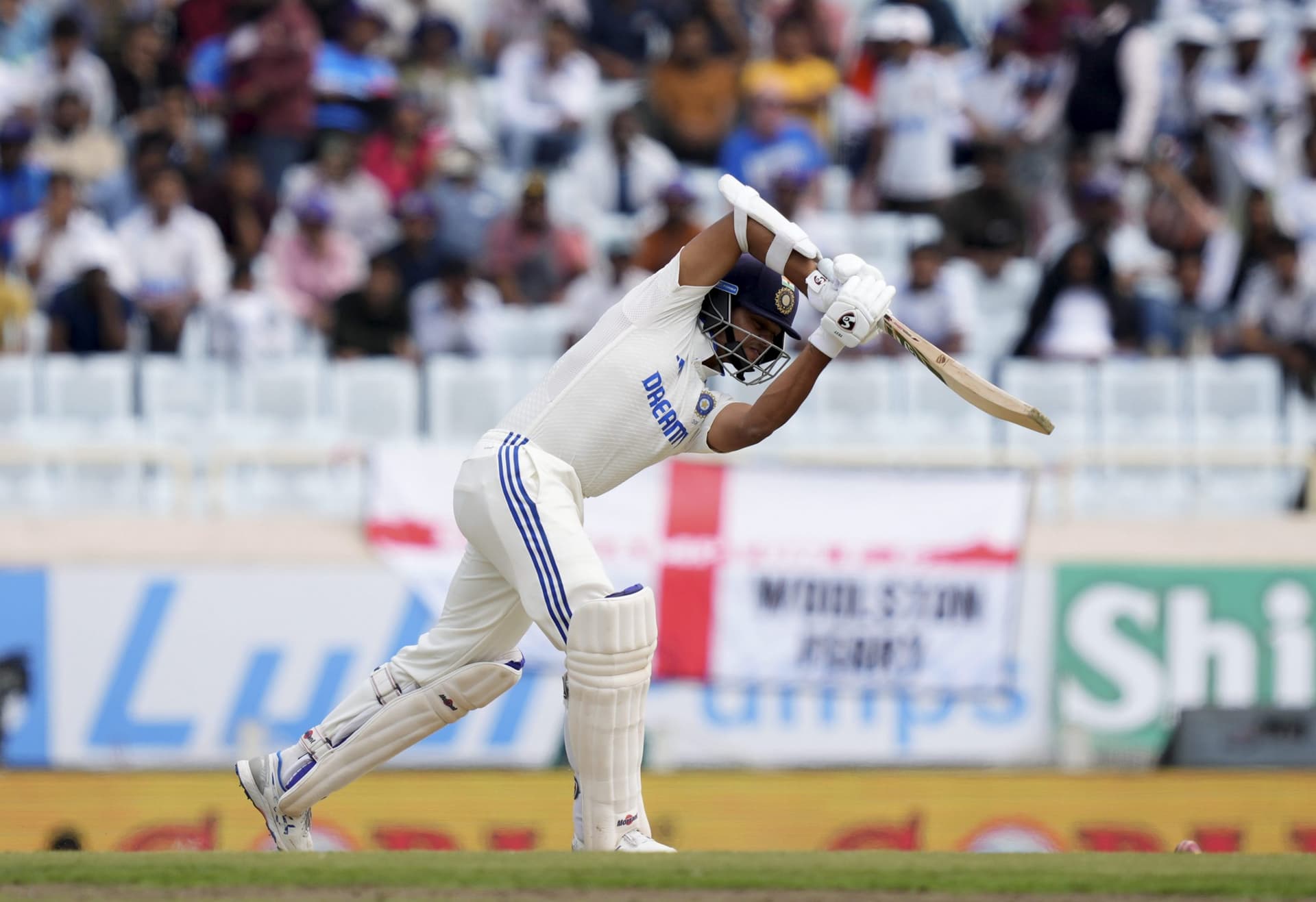 IND vs ENG: यशस्वी जायसवाल ने जड़ा अर्द्धशतक, टीम इंडिया का स्कोर 100 के पार