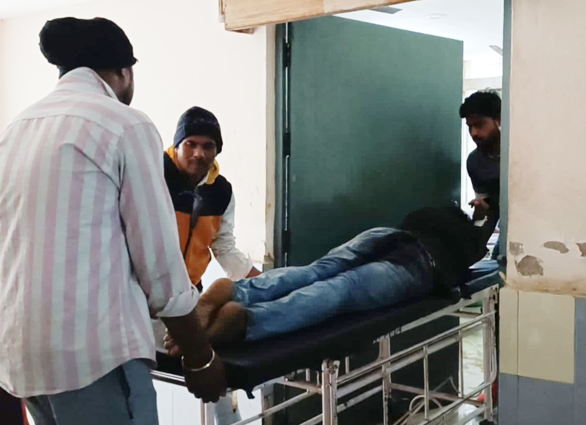 धनबाद : घरेलू विवाद में मां-बेटे ने खाया कीटनाशक, हालत गंभीर