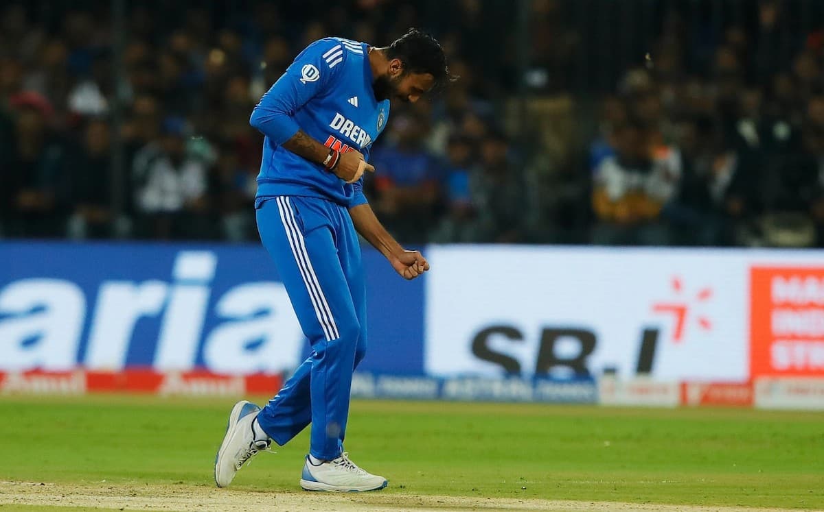 IND vs AFG: दूसरे टी20 में अक्षर पटेल ने किया कमाल, अपने नाम दर्ज किया बड़ा रिकॉर्ड
