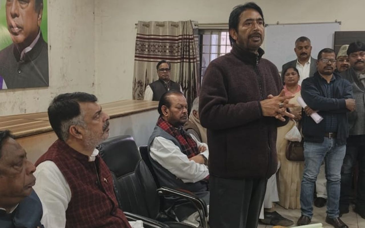 गुलाम अहमद मीर बोले- लोहरदगा सीट जीत कर राहुल गांधी को देना है गिफ्ट