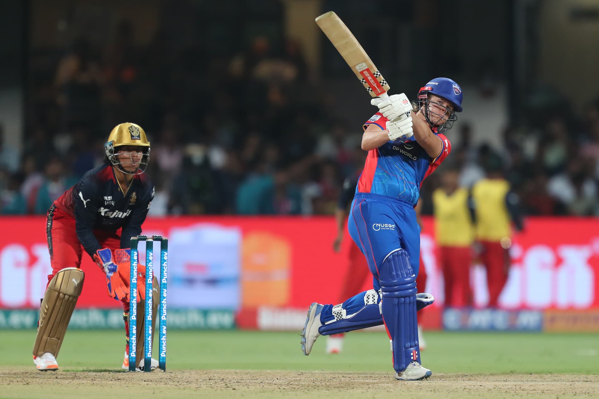 WPL 2024: DC ने RCB को दिया 195 रनों का लक्ष्य, शैफाली वर्मा ने खेली अर्धशतकिय पारी