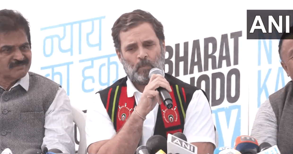 देवघर : आधे घंटे तक बाबा मंदिर में रूकेंगे राहुल गांधी, करेंगे रुद्राभिषेक