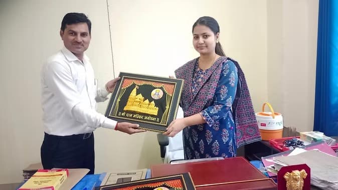 बदायूं में आत्महत्या करने वाली महिला जज ने सुसाइड नोट में लिखी यह बात, पिता ने दर्ज करवाई हत्या की एफआईआर
