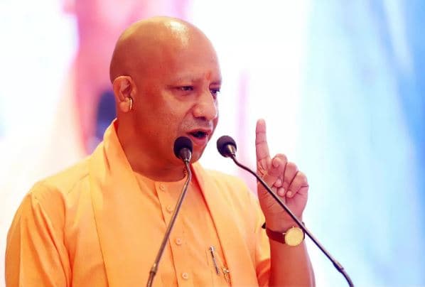 Alert in UP: CAA लागू होने के बाद यूपी में अलर्ट, सीएम योगी ने किया स्वागत, कहा मनुष्यता को आह्लादित करने वाला निर्णय