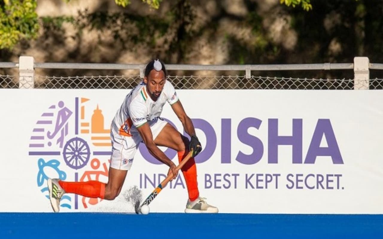 हार्दिक सिंह बने हॉकी प्लेयर ऑफ द ईयर, कहा – 'मेरी मेहनत रंग लाई'