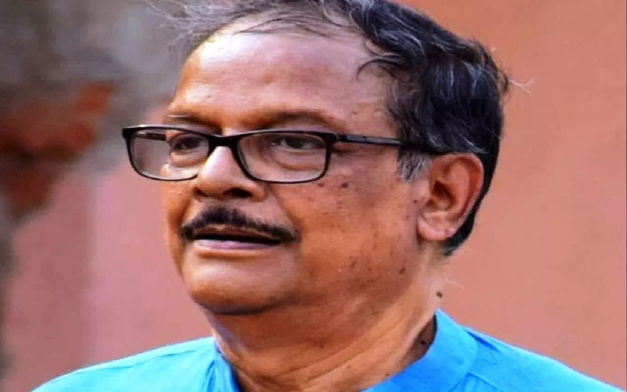WB News : ममता बनर्जी के मंत्री मलय घटक के बैंक खाते की जानकारी चाहती है सीबीआई, बैंक को भेजा नोटिस