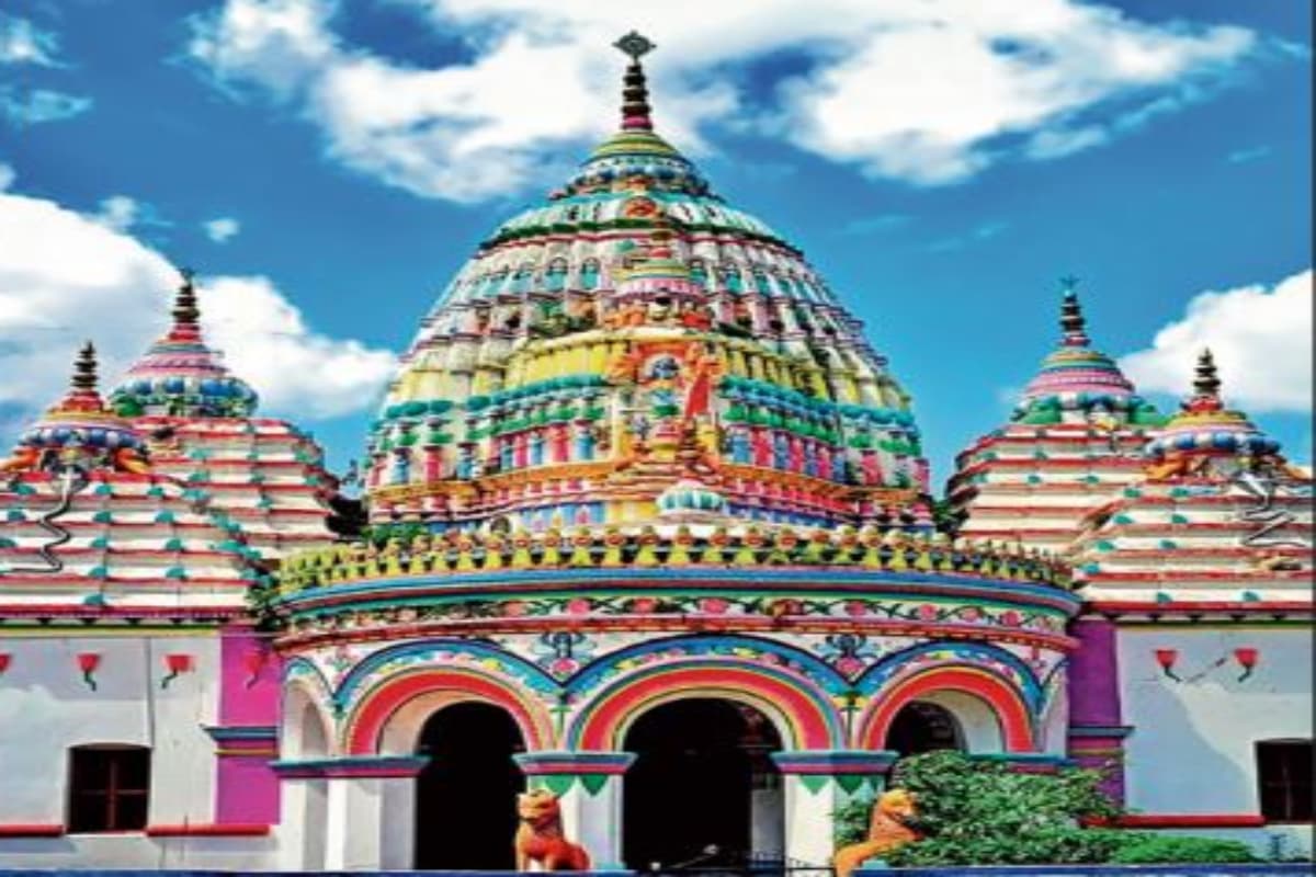 झारखंड के इस गांव में है 225 साल पुराना राम मंदिर, यहां भी भव्य होगा दीपोत्सव झारखंड के इस गांव में है 225 साल पुराना राम मंदिर, यहां भी भव्य होगा दीपोत्सव