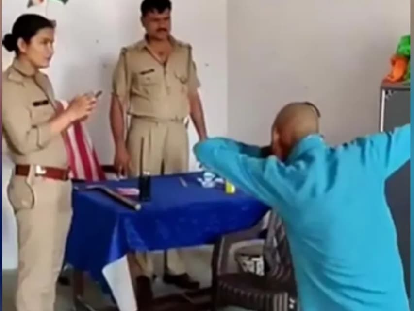 VIRAL: चोर ने सपना चौधरी के गाने पर थाने में बांधा समां, पुलिसवाले बोले – जा, जी ले अपनी जिंदगी