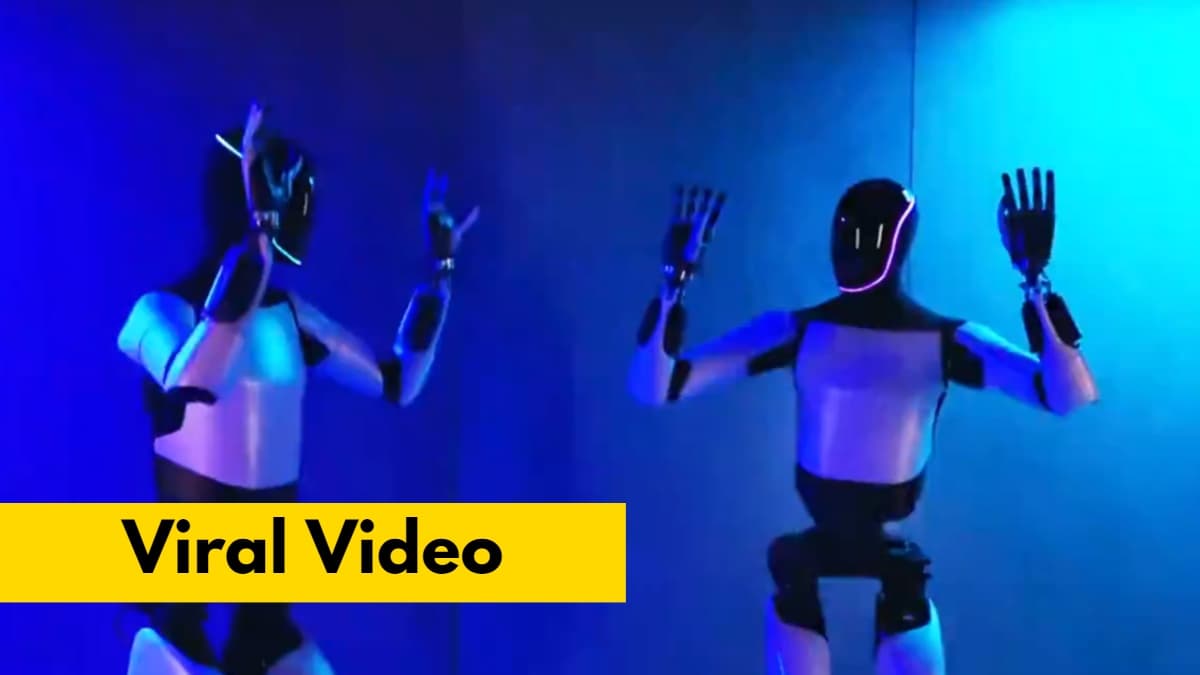 Viral Video: सोशल मीडिया पर वायरल हो रहा रोबोट का डांस, लोग बता रहे इसे अपना फ्यूचर फ्रेंड