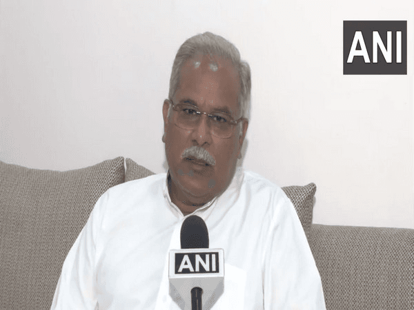 Mahadev App: छत्तीसगढ़ के पूर्व सीएम भूपेश बघेल की बढ़ी मुश्किलें, महादेव ऐप मामले में FIR दर्ज