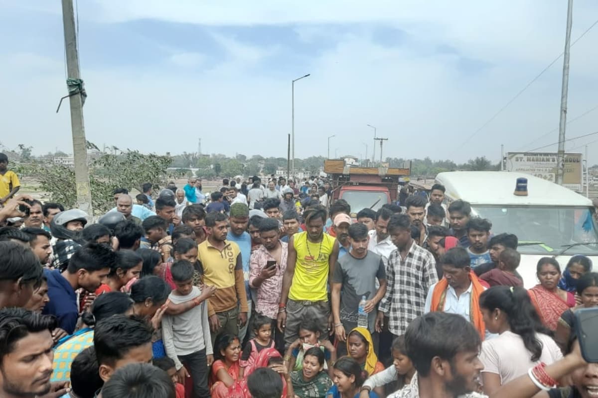 पलामू में गला रेतकर दो युवकों की हत्या