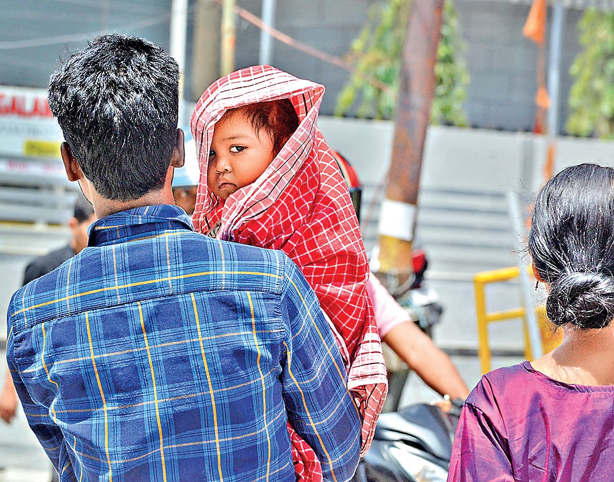 हीट स्ट्रोक को लेकर अस्पताल तैयार, ओआरएस व दवा के पर्याप्त स्टॉक रखे गये