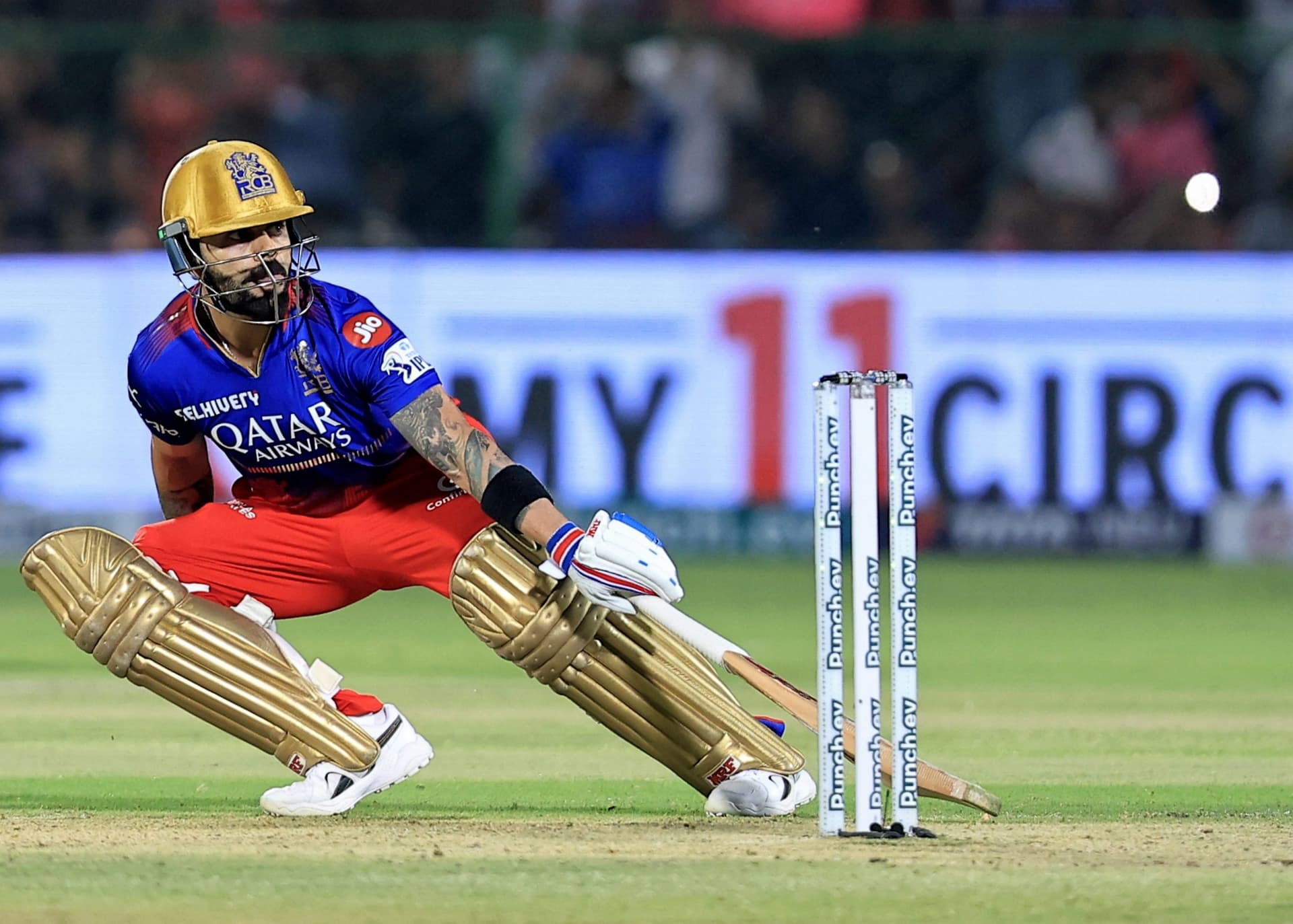 IPL 2024 : आरसीबी का यह बल्लेबाज विकेटों के बीच बुलेट ट्रेन की रफ्तार से दौड़ लगा रहा