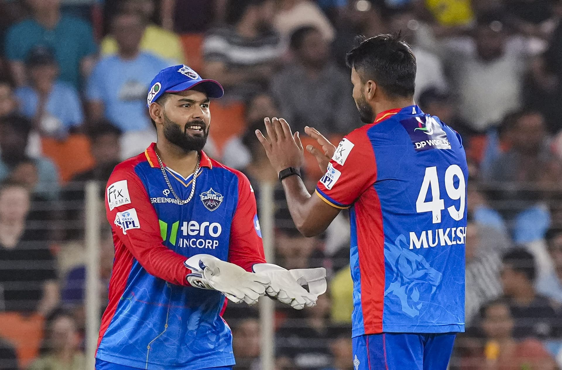 IPL 2024: दिल्ली ने गुजरात को 6 विकेट से रौंदा, मुकेश कुमार का सर्वश्रेष्ठ प्रदर्शन