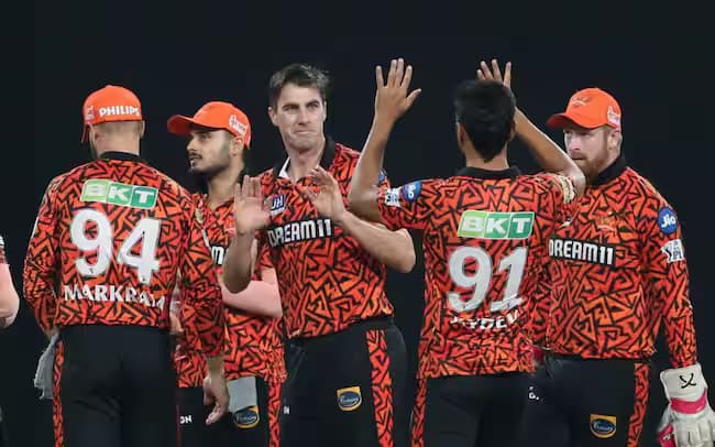 IPL 2024: RCB vs SRH मैच से पहले जानें, दोनों टीमों के हेड टू हेड आंकड़े और संभावित प्लेइंग 11