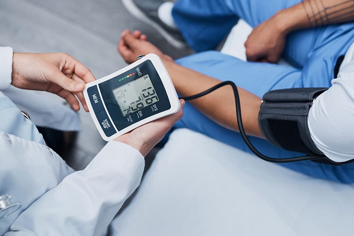 Ayurvedic Treatment For Low BP In Summer: गर्मी में हो रही है लो ब्लड प्रेशर तो न हो परेशान, अपनाएं आयुर्वेदिक नुस्खे