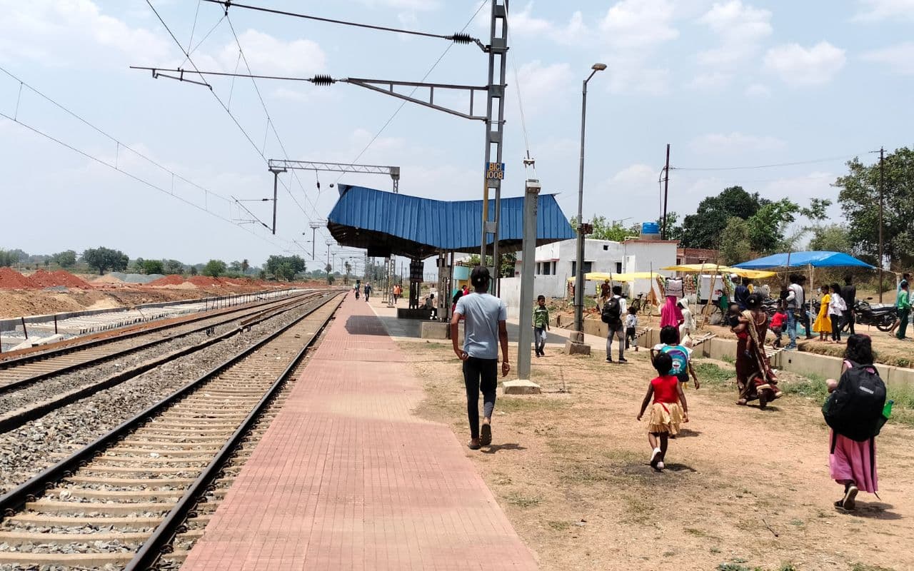 Indian Railway: ऑपरेशन नन्हे फरिश्ते बच्चों की बन रही है जीवन रेखा