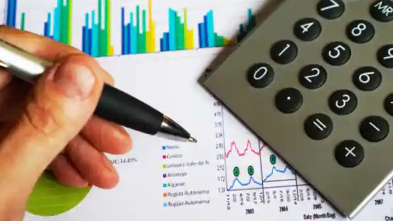 Inflation Data: अमेरिकी बाजार हुई महंगाई का शिकार, सपना हो सकता है सस्ता कर्ज, जानें घरेलू बाजार पर क्या होगा असर