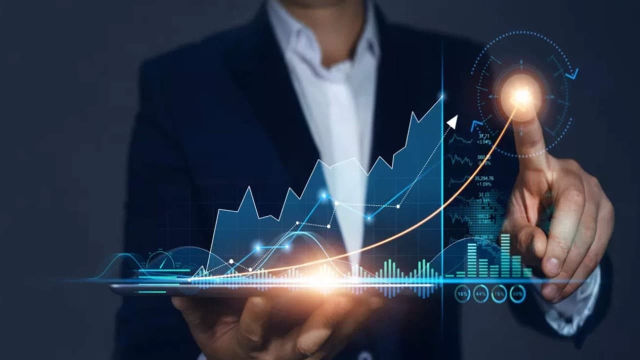 Share Market: वेल्थ मैनेजमेंट कंपनी निवेशकों को देगी 180% का अंतरिम डिविडेंड, सालभर में 375% रिटर्न, जानें डिटेल