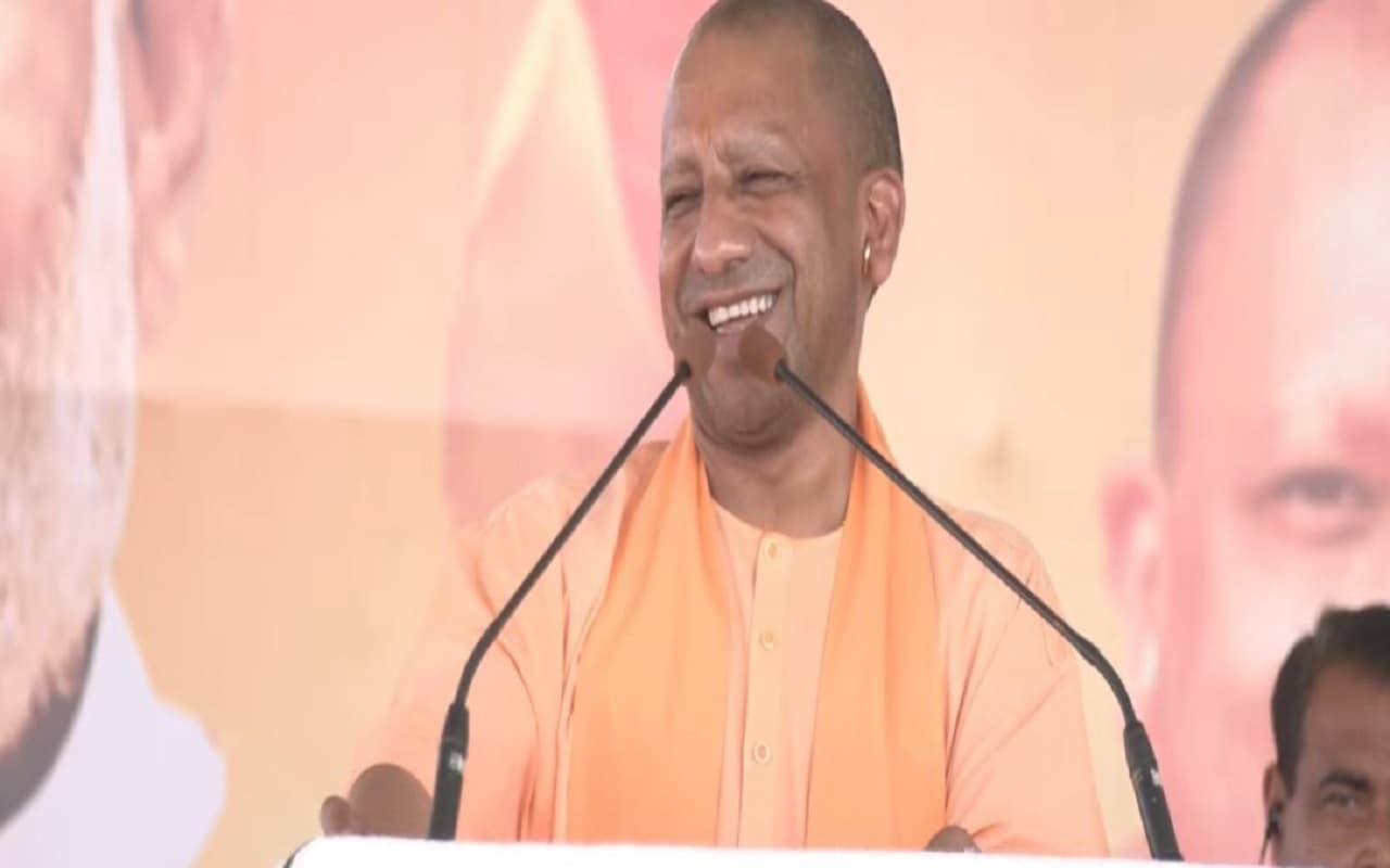 ‘गर्मी निकाल दीजिए..’ बिहार के नवादा में यूपी CM YOGI की हुंकार, राजद को तमंचा लहराने वाला बताया..