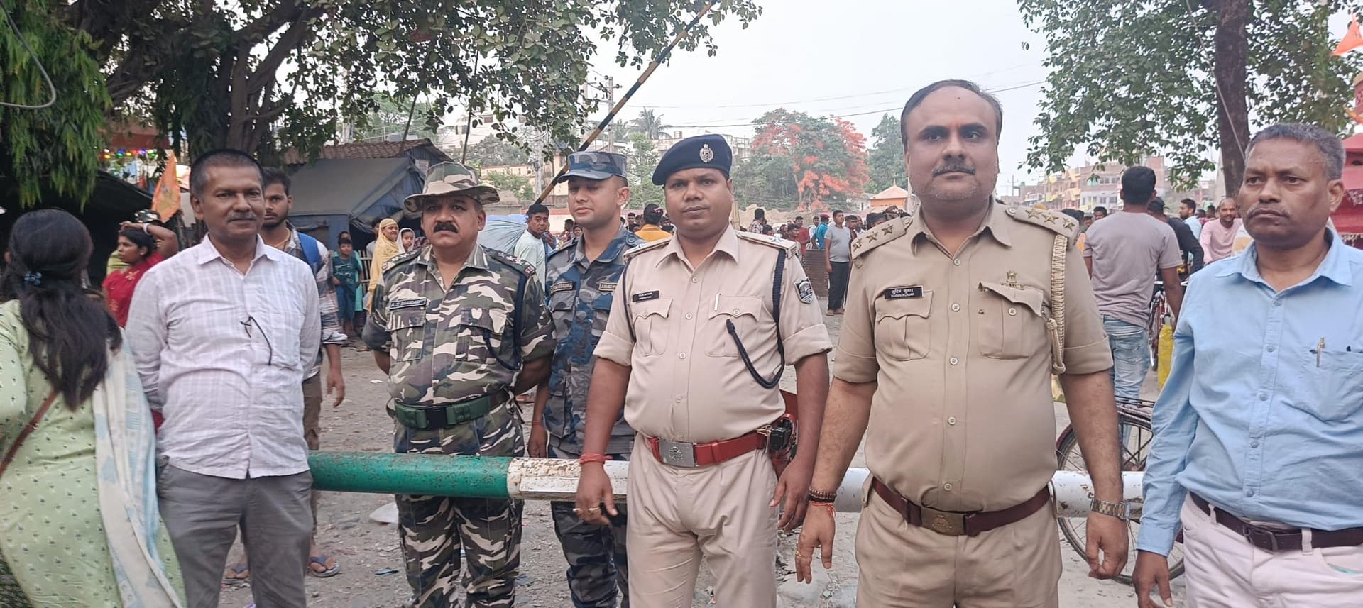 Lok Sabha Elections: अररिया में मतदान की तैयारी पूरी, भारत-नेपाल सीमा सीमा सील Lok Sabha Elections: अररिया में मतदान की तैयारी पूरी, भारत-नेपाल सीमा सीमा सील