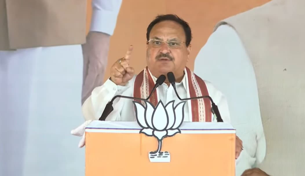 ‘ये बच्चा तेजस्वी क्या जाने बाप के कारनामे..’ जेपी नड्डा बिहार में लालू-राबड़ी शासनकाल का जिक्र करके जमकर बरसे…