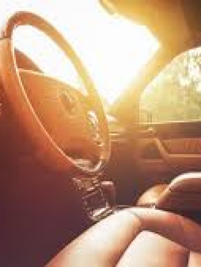 Car Care Tips: तेज धूप में ड्राइव करते वक्त इन बातों का रखें ध्यान