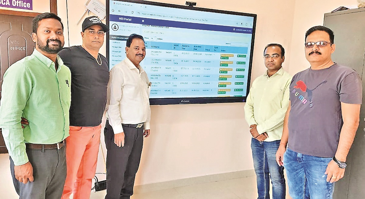 जेएन कॉलेज ने आइक्यूएआर अपलोड किया