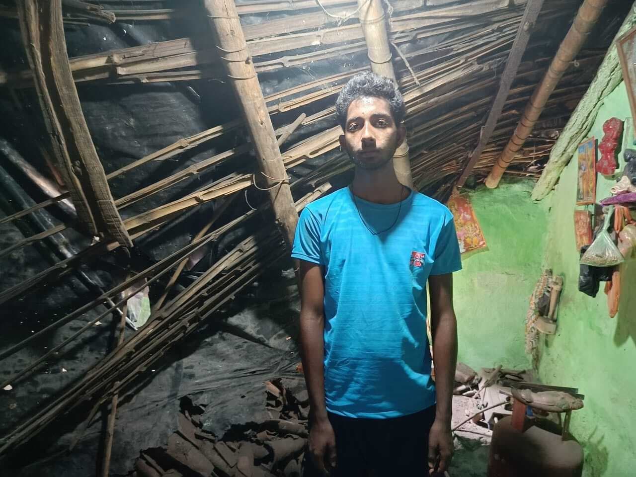 हैवी ब्लास्टिंग से बागडिगी कोलियरी में घर गिरा, बाल-बाल बचे परिजन
