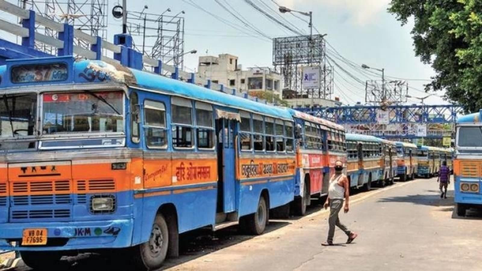 बस मालिकों ने राज्य सरकार से लगायी गुहार