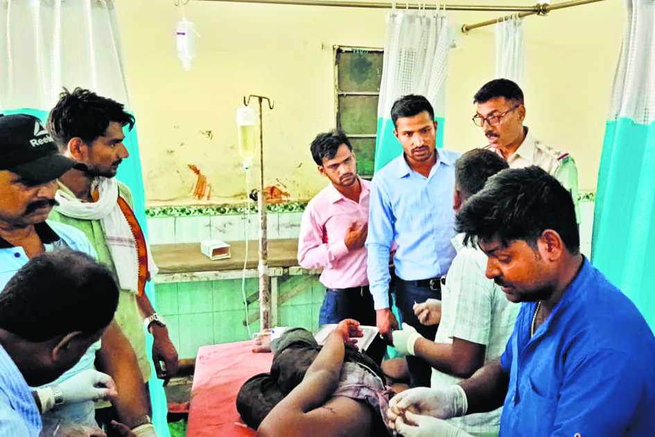 कोचिंग से लौट रहे पांचवीं के छात्र को चाकू मारकर किया अधमरा, मरा समझकर फेंका