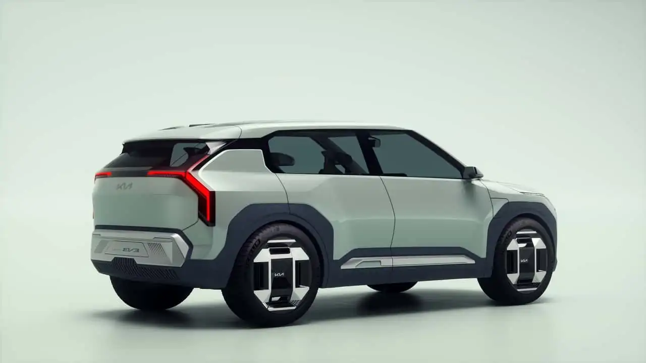 KIA EV3 सिंगल चार्ज में चलती है 600 किलोमीटर, भारत में जल्द होगी लॉन्च