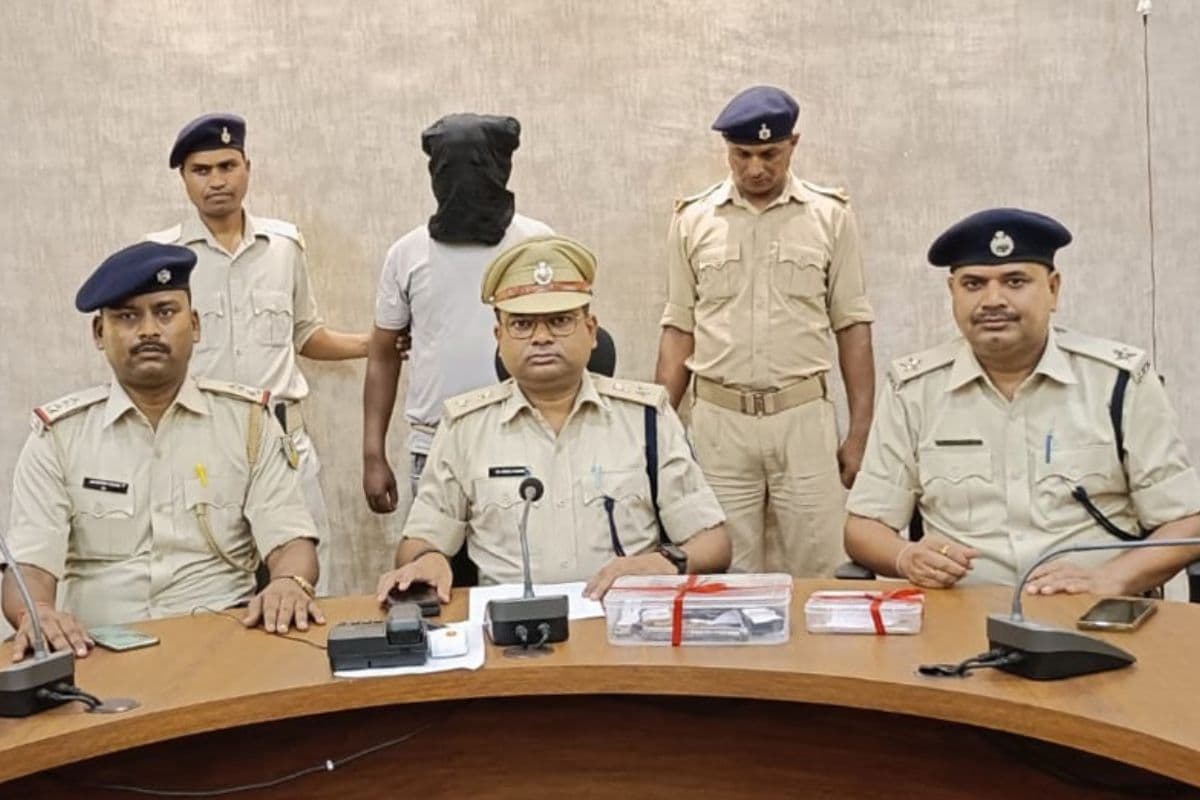 ससुराल में छिपा नक्सली समरित गंझू हथियार के साथ गिरफ्तार, झारखंड की रामगढ़ पुलिस ने ऐसे दबोचा