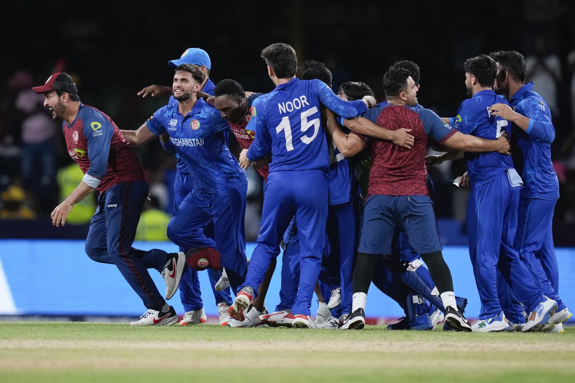 T20 World Cup: ऑस्ट्रेलिया पर बड़ी जीत के बाद अफगानिस्तान में जोरदार जश्न, फूटे पटाखे