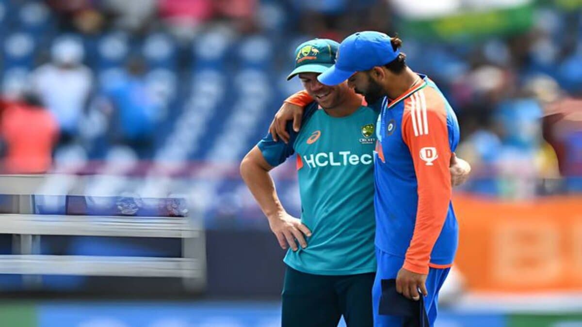 T20 World Cup 2024: David Warner with Virat Kohli after IND vs AUS T20 World Cup 2024: David Warner with Virat Kohli after IND vs AUS