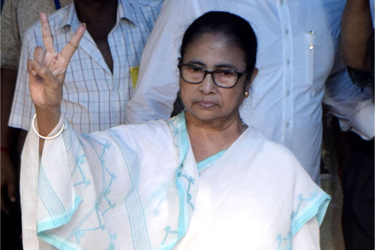 Lok Sabha Election 2024 : अंतिम चरण के मतदान के दौरान राजनीतिक दिग्गजों ने डाला वोट