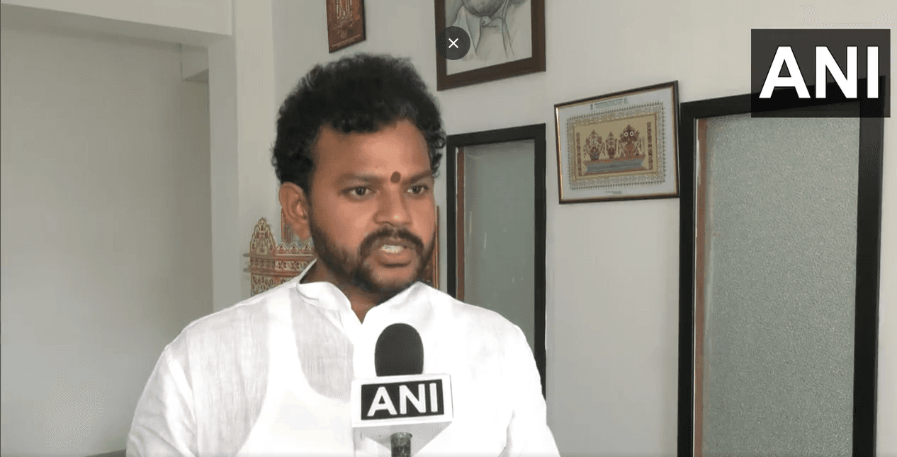 Ram Mohan Naidu: सबसे कम उम्र के कैबिनेट मंत्री, तीन बार के सांसद, जानिए कौन हैं राम मोहन नायडू