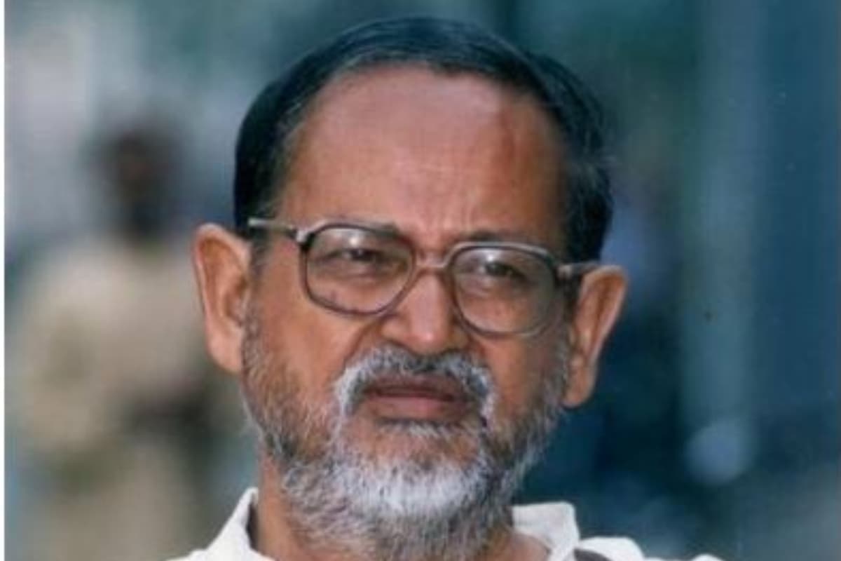 AK Rai Death Anniversary: राजनीति में नहीं आना चाहते थे धनबाद के पूर्व सांसद एके राय, हालात ने बनाया लीडर