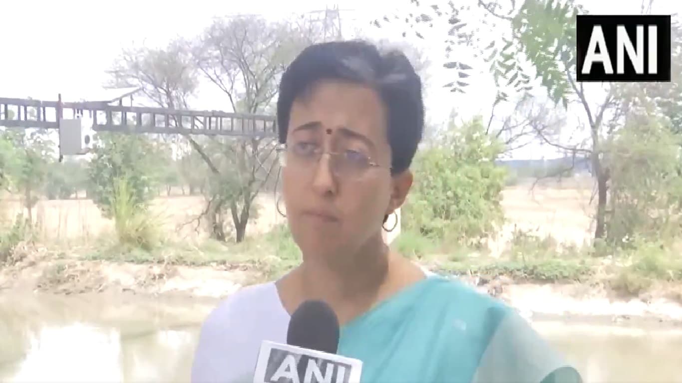 Delhi Water Crisis: ‘दिल्ली-हरियाणा के बीच जल विवाद जारी, आतिशी ने फिर लगाया गंभीर आरोप