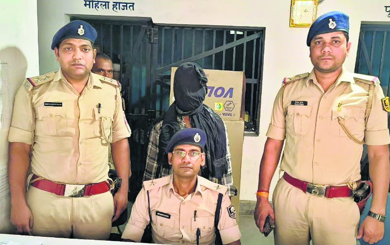 एआइएमआइएम के प्रदेश सचिव की हत्या में एक लाख का इनामी शूटर गिरफ्तार, चौराव मुखिया ने दी थी सुपारी