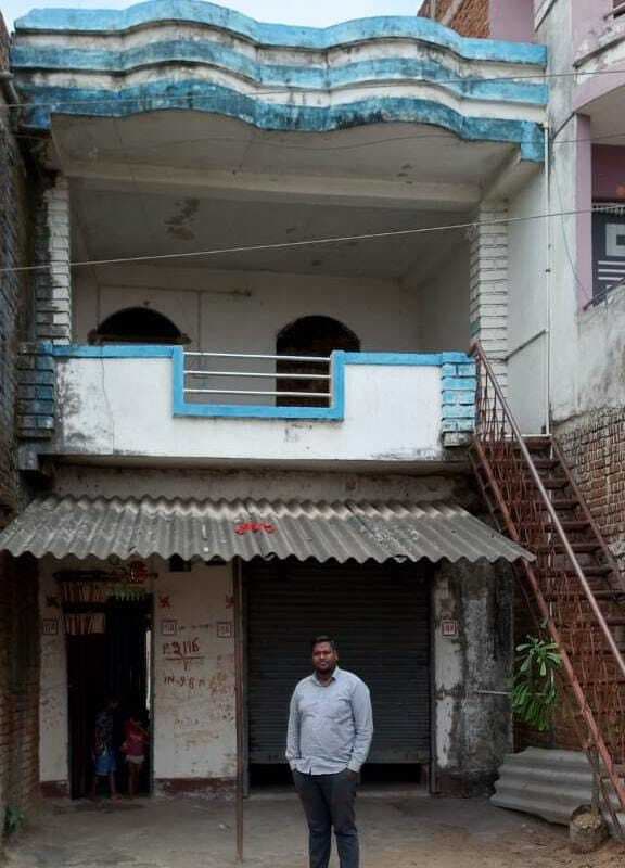 घर तोड़ने पर रैयत ने दी आत्मदाह की चेतावनी