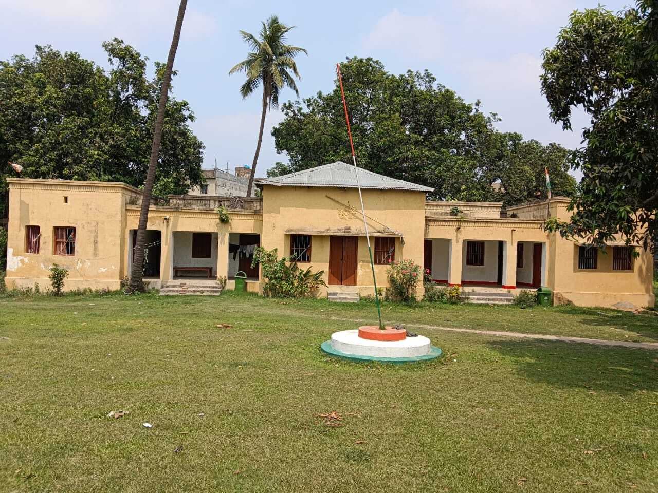 लोकसभा चुनाव के मतगणना को लेकर आम लोगों सहित विभिन्न दलों के नेताओं को रिजल्ट आने का है इंतजार