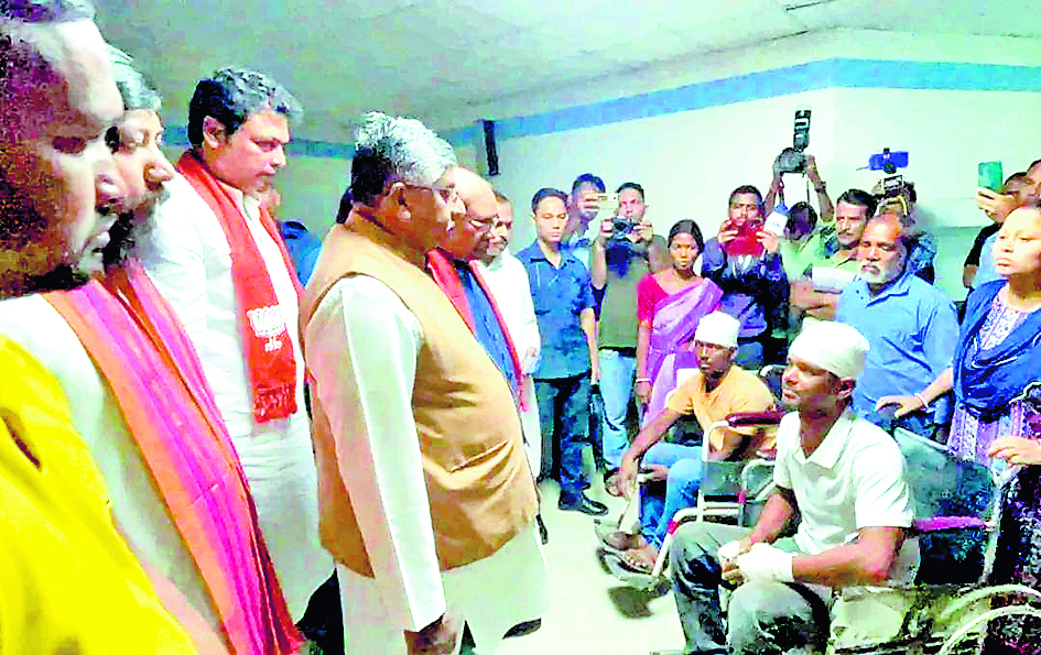 ‘चुनाव बाद हिंसा’ को लेकर भाजपा के केंद्रीय दल ने किया कूचबिहार का दौरा
