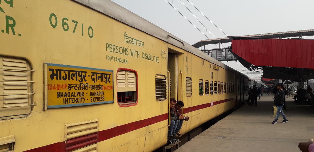 अब 24 कोच के साथ दौड़ेगी भागलपुर इंटरसिटी एक्सप्रेस, यात्रियों को होगी सहूलियत…