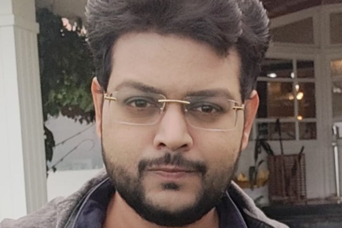 जमशेदपुर के सौम्य दीप ने ऊर्जा भंडारण क्षमता बढ़ाने की तकनीक का किया आविष्कार, इस नियम को किया गलत साबित