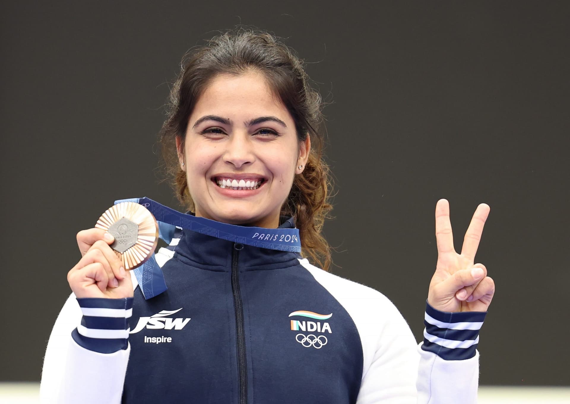 Paris Olympics 2024: भारत की नारी शक्ति का जलवा, मनु भाकर ने बॉन्ज जीत रचा इतिहास, सिंधू, मनिका, निकहत अगले राउंड में