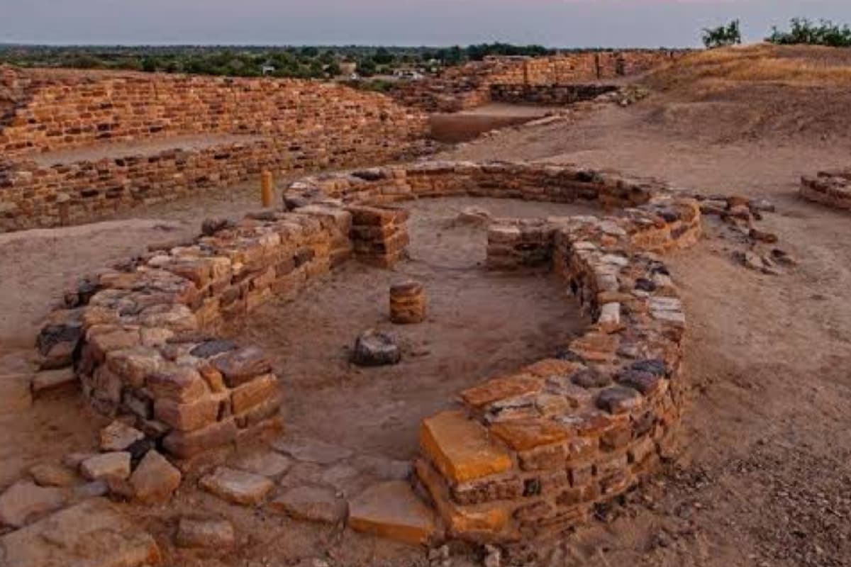 Gujarat Tourism: सिंधु सभ्यता का सबसे सुंदर नगर माना जाता है यह प्राचीन शहर