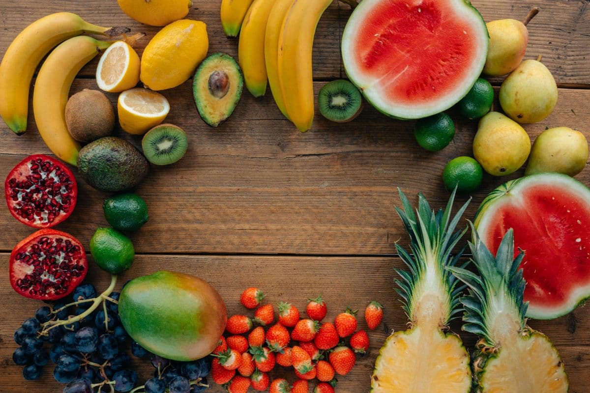Fruits for reducing headache: दिन पर दिन सर का दर्द बढ़ता ही जा रहा है, ऐसे में खायें ये 5 फल, मिलेगा आराम
