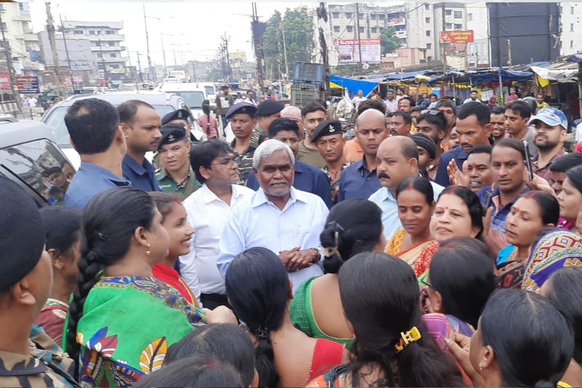 Jharkhand Politics: पूर्व सीएम चंपाई सोरेन का छलका दर्द, बोले-शिक्षक नियुक्ति पत्र नहीं बांट सकने का है अफसोस