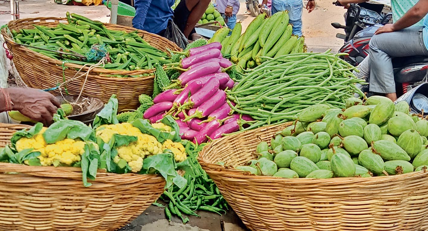मानसून ने लगायी सब्जियों की कीमतों में आग